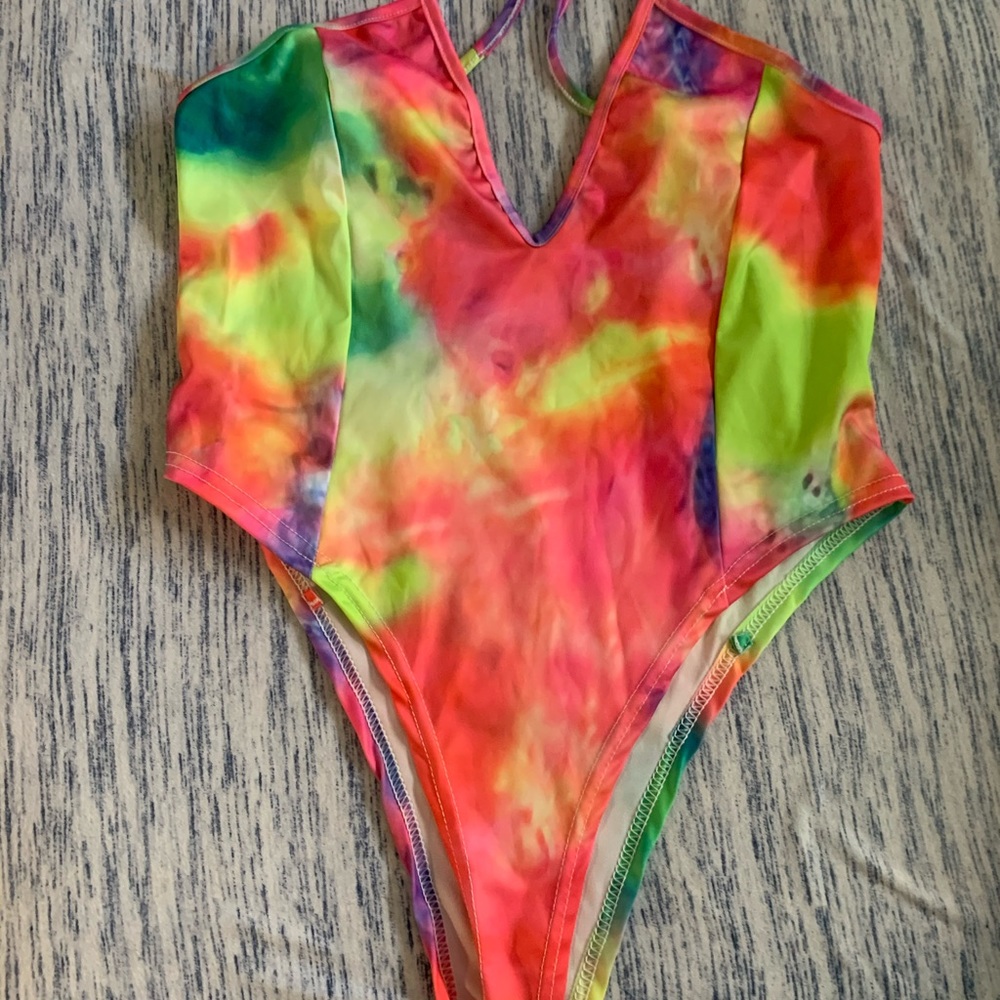 One piece swimsuit